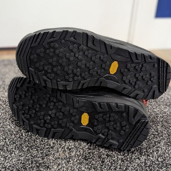 Simms Men's Gray and Black Hiking Boots - Picture 9 of 13